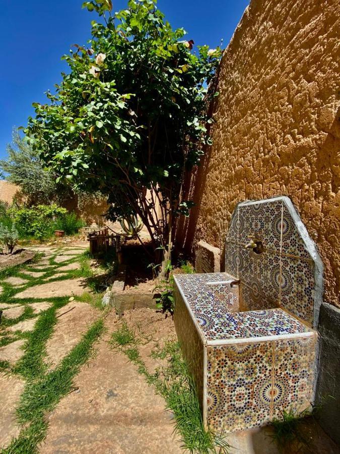 Les Chandelles Tinghir Esterno foto
